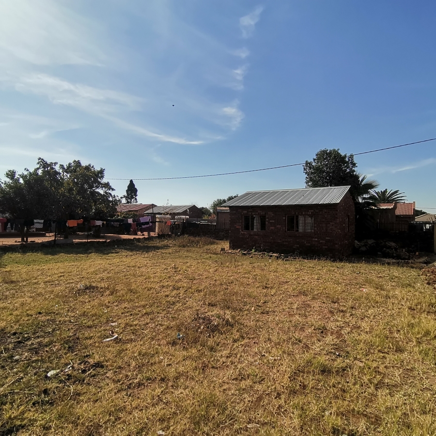 1 Bedroom Property for Sale in Lethlabile North West
